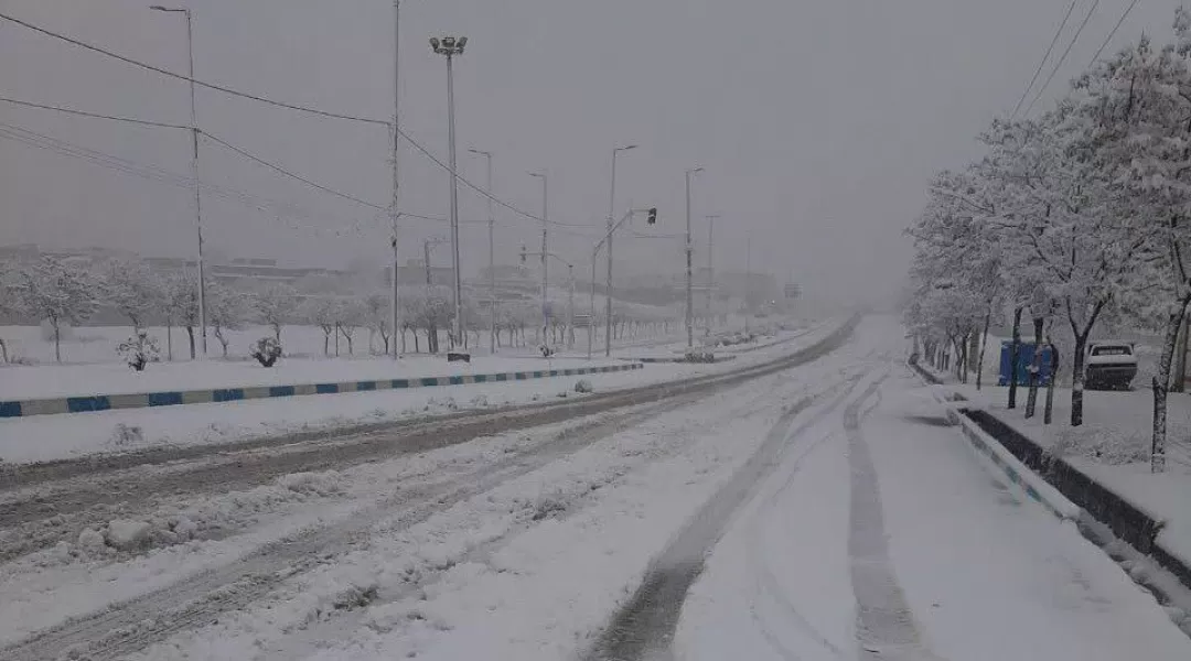 بارش برف در ساوه