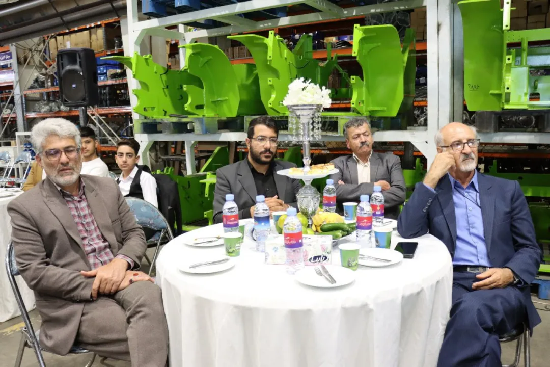 آئین تجلیل از قهرمانان دو و میدانی