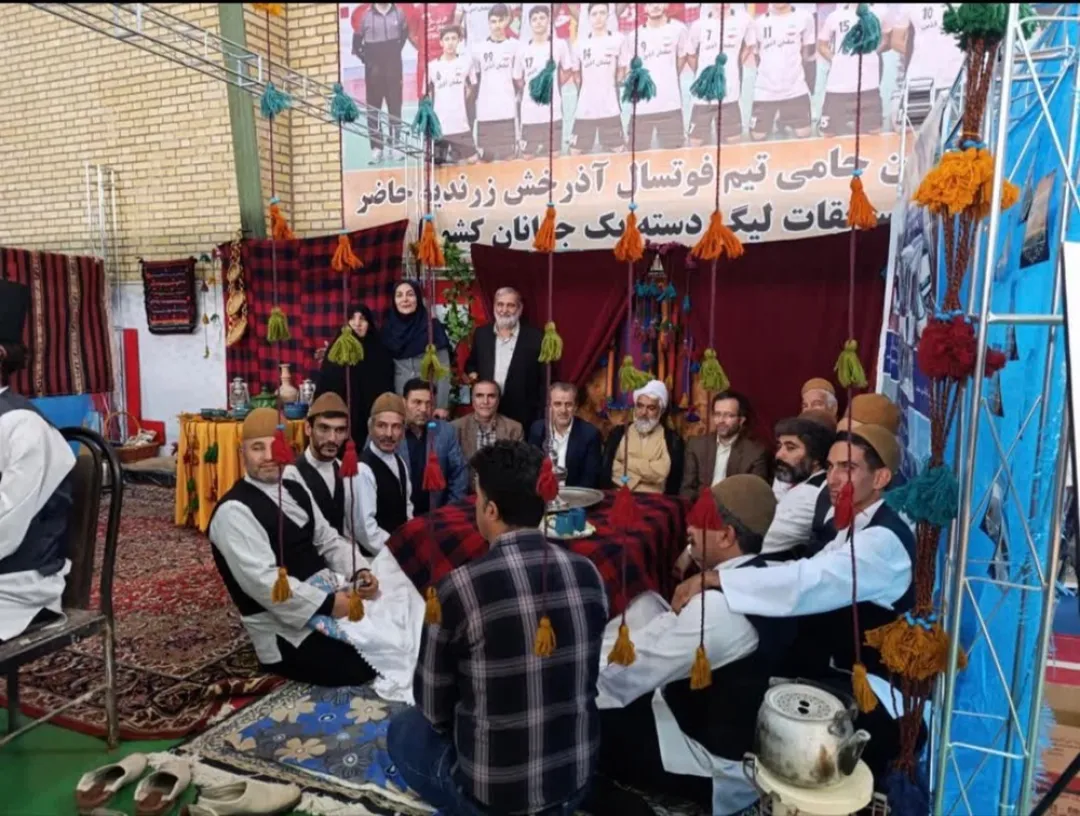 نمایشگاه توانمندی بانوان زرندیه