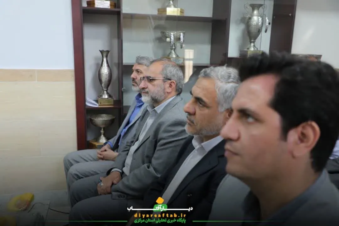 افتتاح خوابگاه دانش‌آموزی شهدای خدمت در اراک
