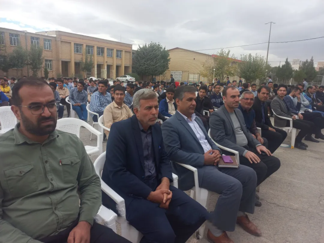 المپیاد ورزشی درون مدرسه‌ای در کمیجان