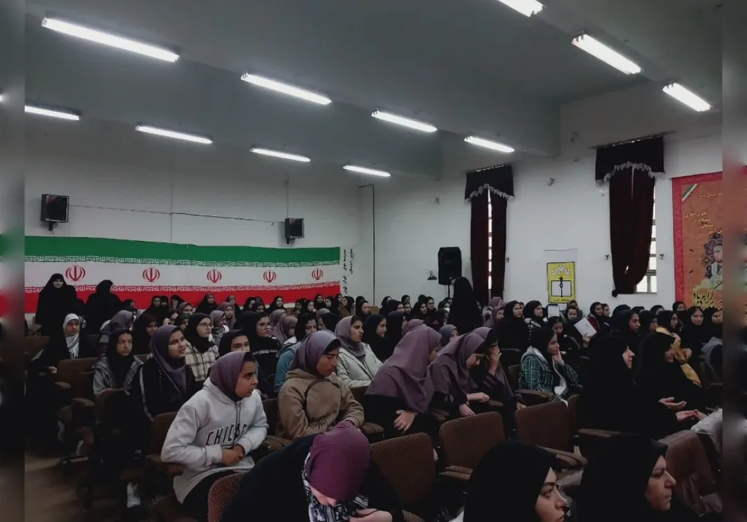 برگزاری مراسم یادوراه شهدا در خنداب