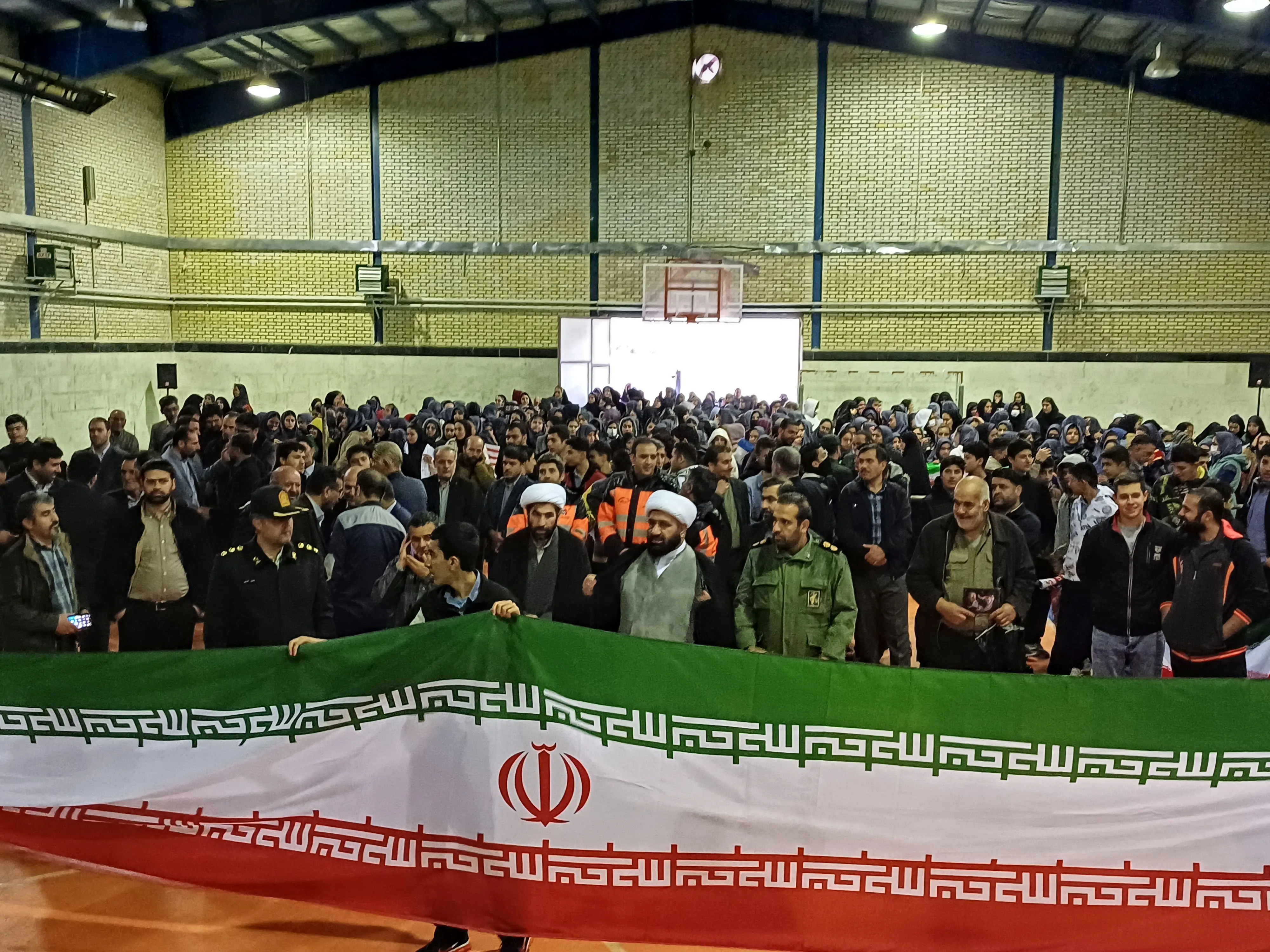 راهپیمایی یوم الله ۱۳ آبان در فراهان