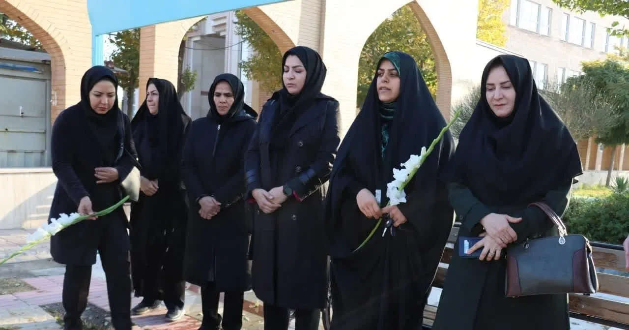 ادای احترام جامعه پزشکی به شهدا