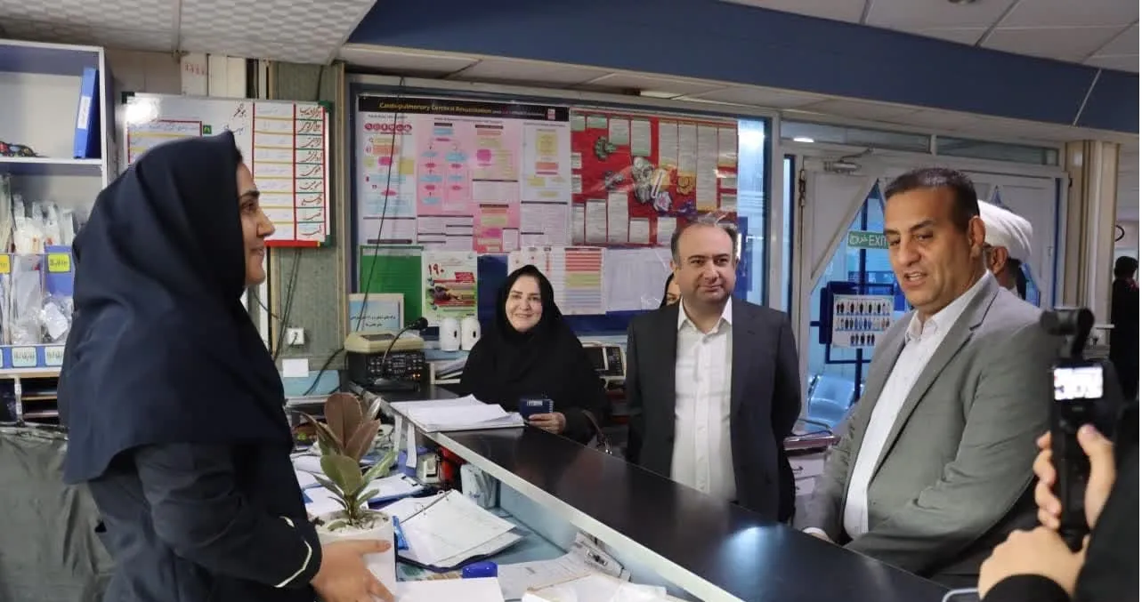 ادای احترام جامعه پزشکی به شهدا