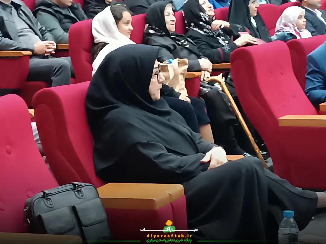 برگزاری مراسم بزرگداشت روز پرستار در اراک