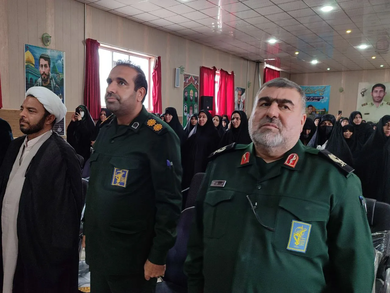 اجتماع باشکوه بسیجیان فراهانی برگزار شد
