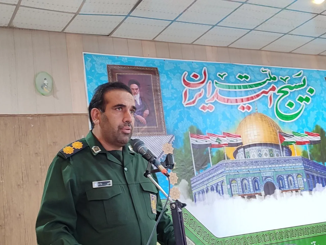 اجتماع باشکوه بسیجیان فراهانی برگزار شد