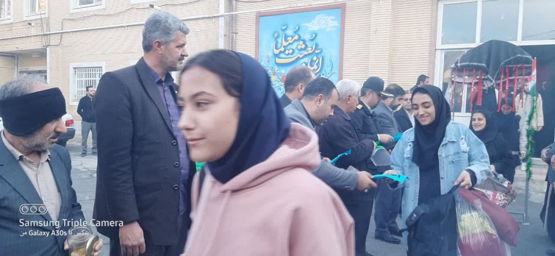 اعزام ۱۲۰ دانش‌آموز فراهانی به راهیان نور