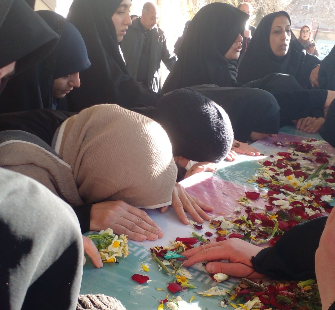 دانشآموزان استان مرکزی میزبان شهدای گمنام