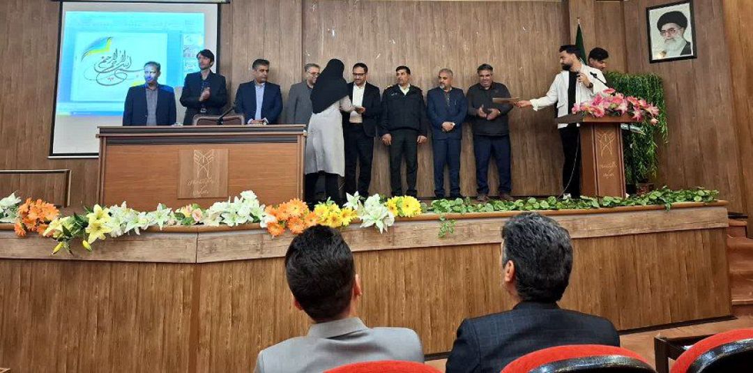پژوهشگران کمیجان تجلیل شدند