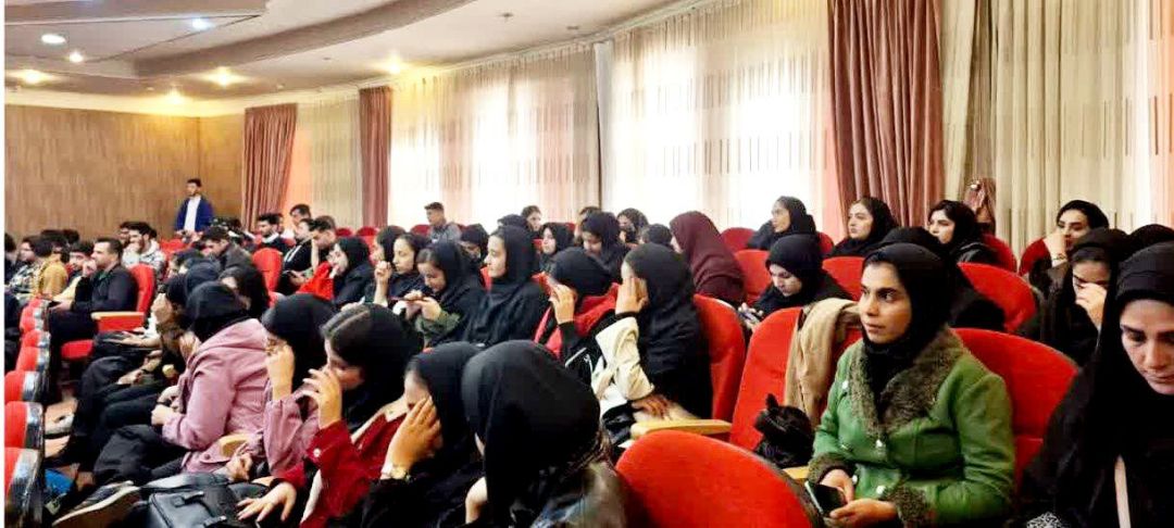 پژوهشگران کمیجان تجلیل شدند