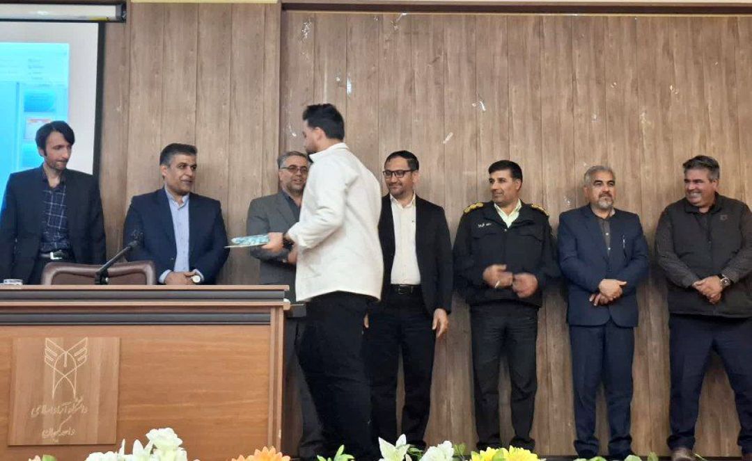 پژوهشگران کمیجان تجلیل شدند