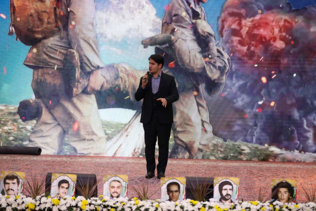 امدادگران کمیجانی در یادواره ۵۵ شهید امدادگر