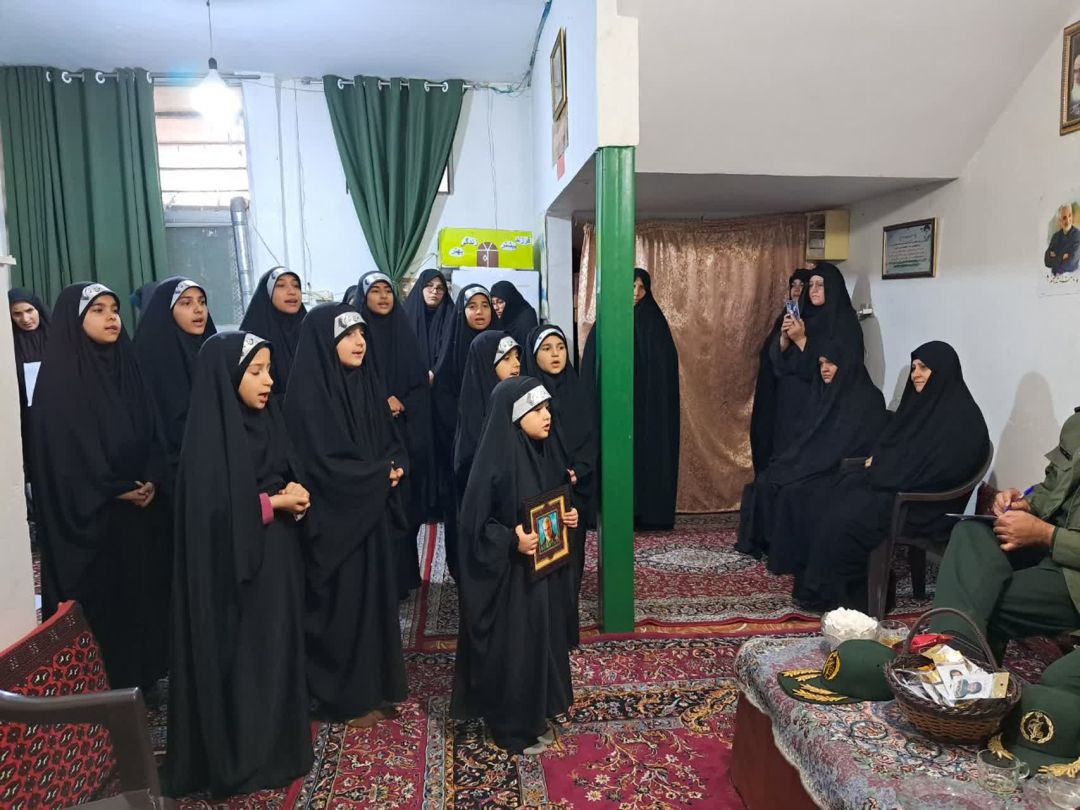 کارگاه خیاطی در زرندیه افتتاح شد