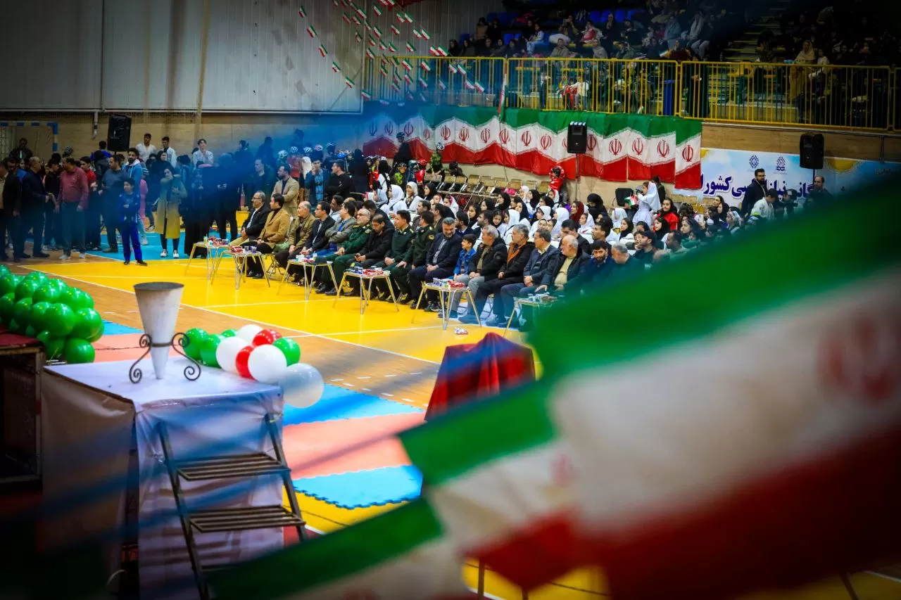 آئین افتتاحیه المپیاد بزرگ فرهنگی ورزشی در اراک