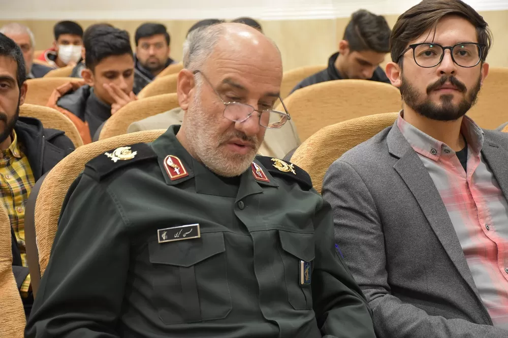 برگزاری نشست جهاد تبیین و انتخابات در اراک