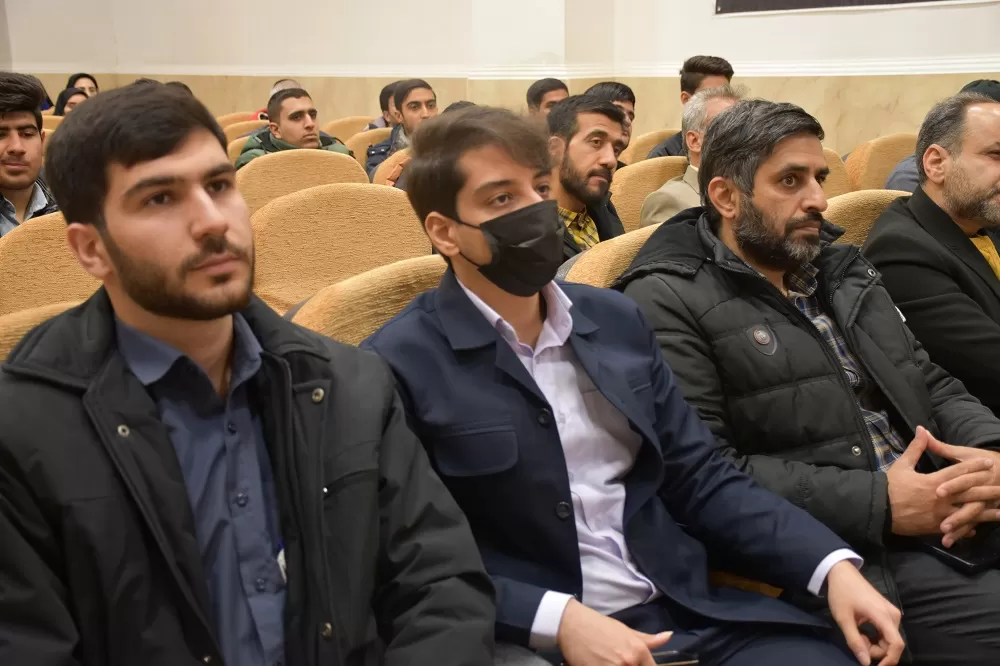 برگزاری نشست جهاد تبیین و انتخابات در اراک