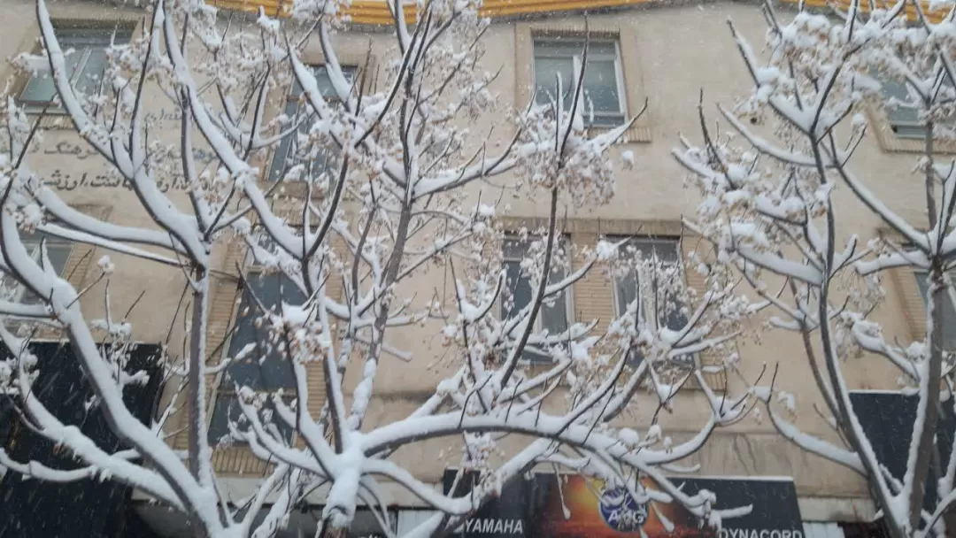بازگشت زمستان به شهر یاقوت سرخ