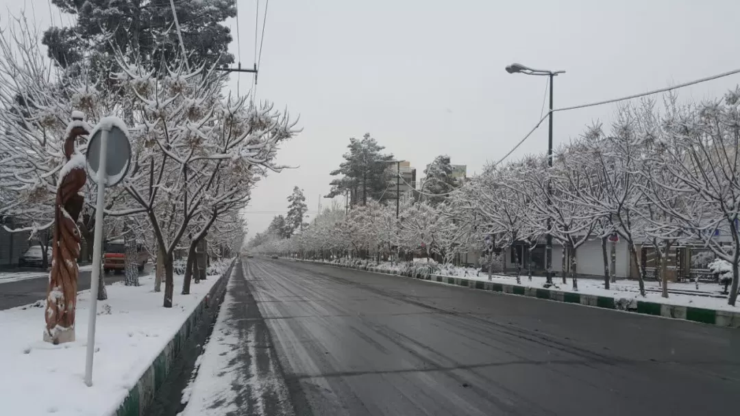 بازگشت زمستان به شهر یاقوت سرخ