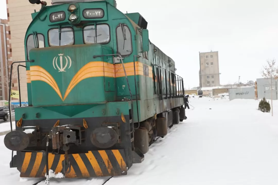 زیبایی‌های اراک در یک روز برفی