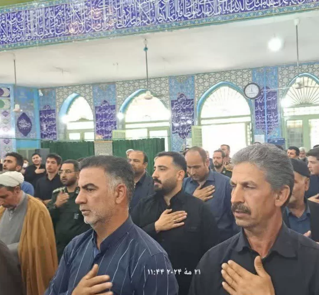 عزاداری مردم فراهان در سوگ شهدای خدمت