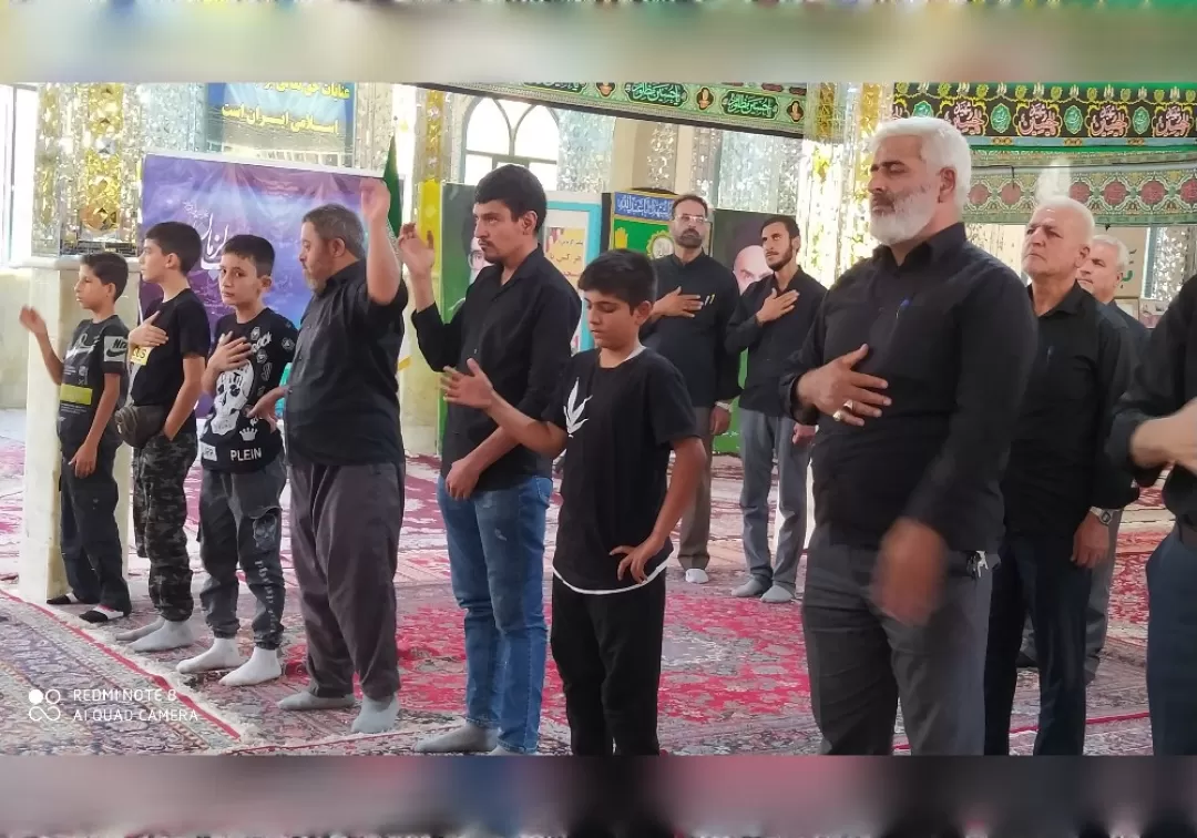 مراسم احلی من‌العسل در خنداب برگزار شد