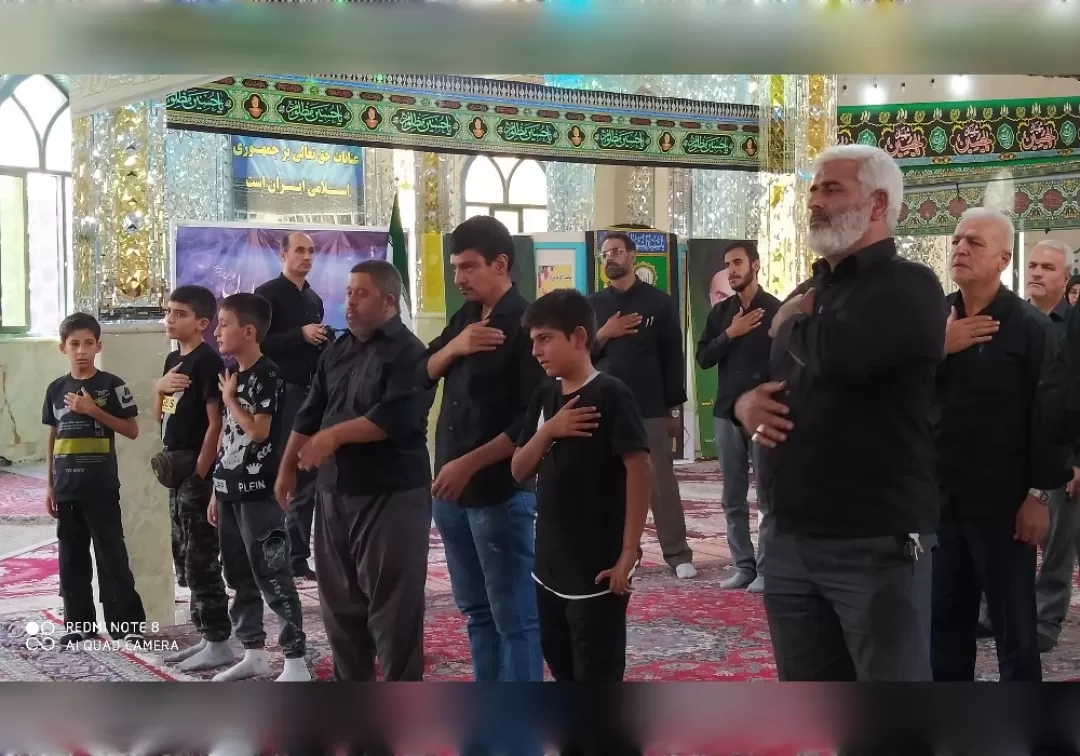 مراسم احلی من‌العسل در خنداب برگزار شد