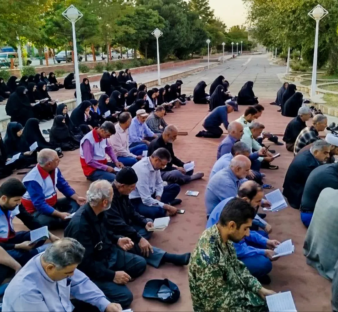 همایش «پیاده‌روی خانوادگی» در کمیجان برگزار شد