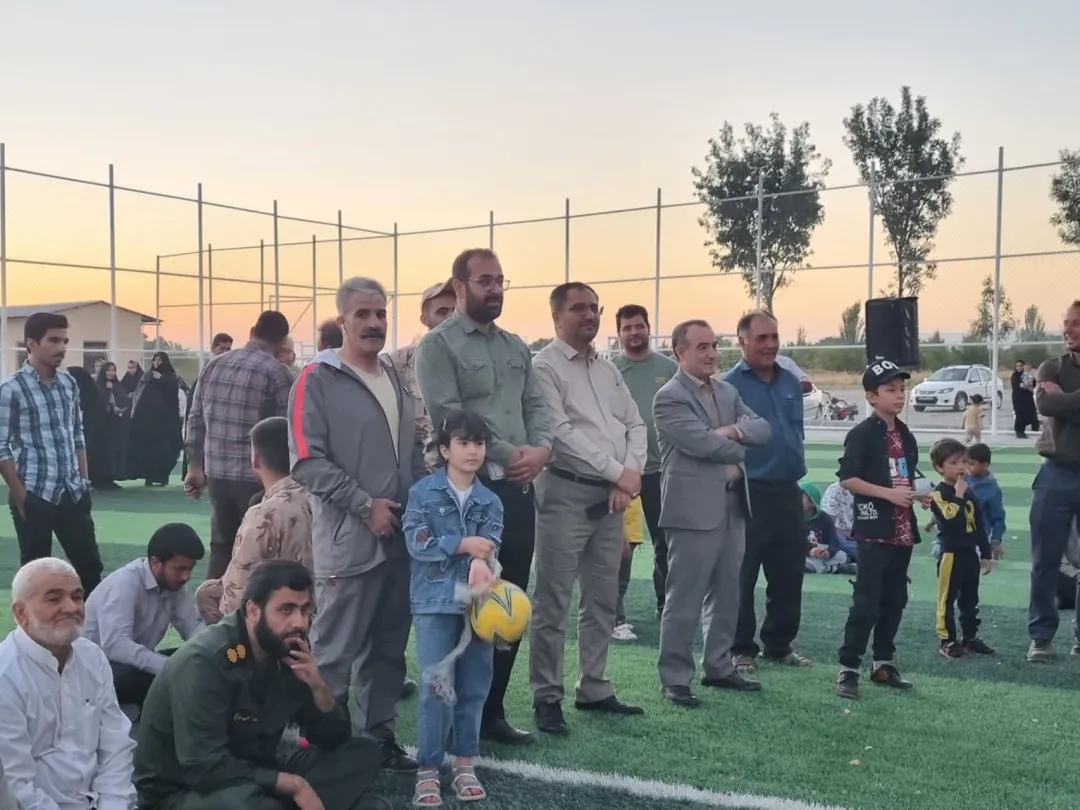 همایش پیاده‌روی خانوادگی در کمیجان