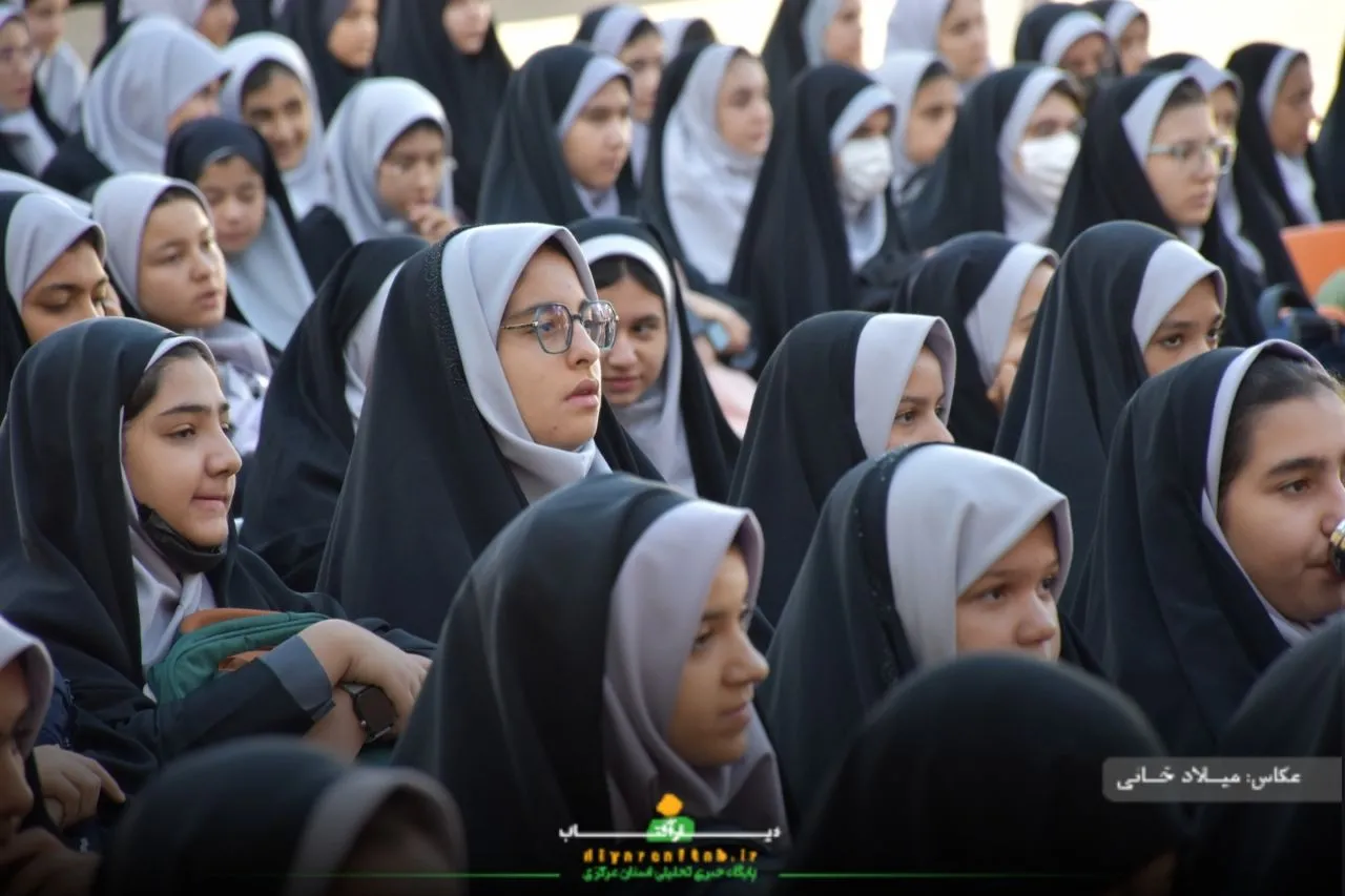 مراسم بازگشایی مدارس در اراک