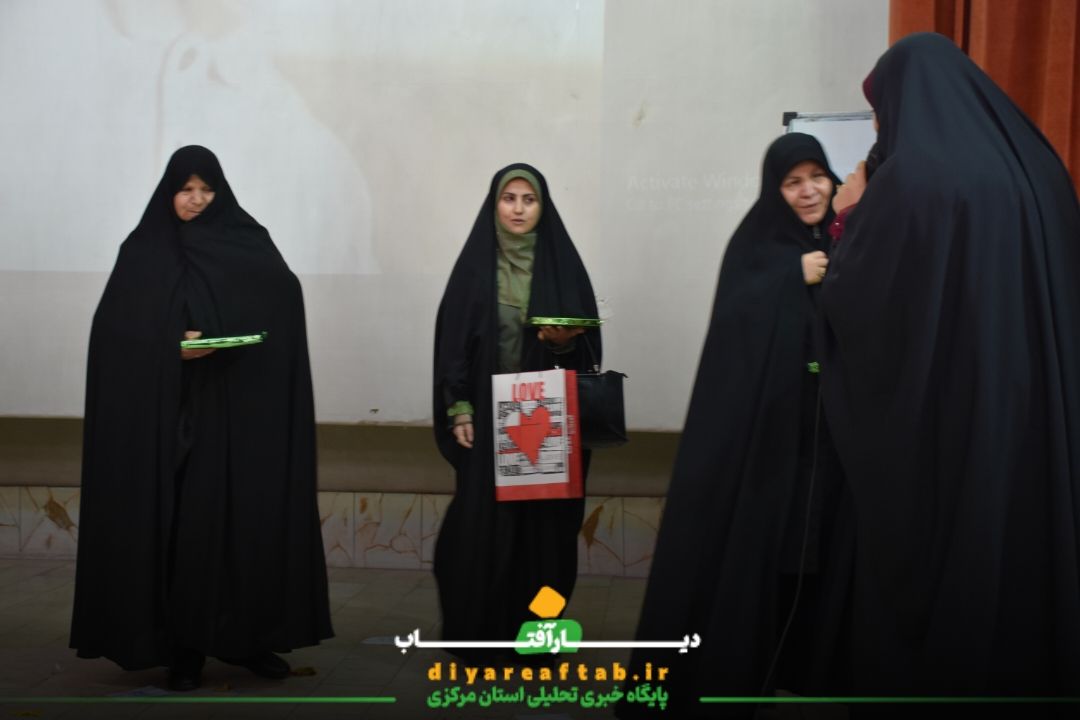 اجتماع دختران حاج قاسم سلیمانی در اراک