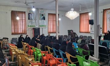 نشست «زنان مقاوم و مقاومت زنان»
