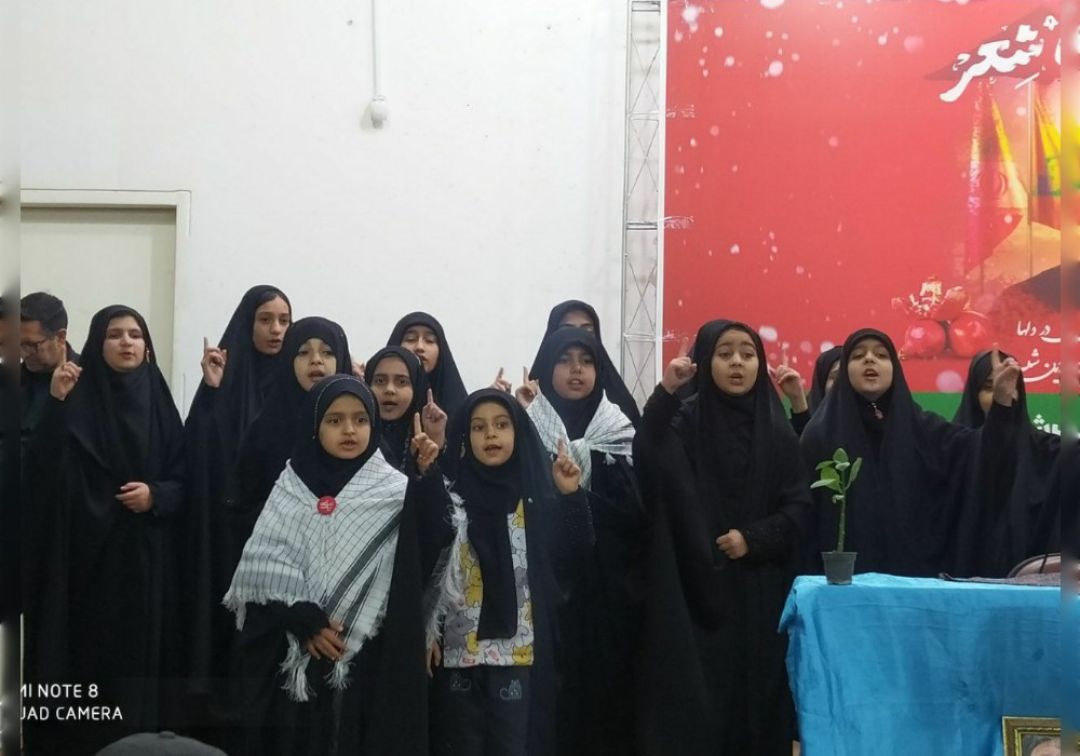 مراسم شب شعر در خنداب برگزار شد