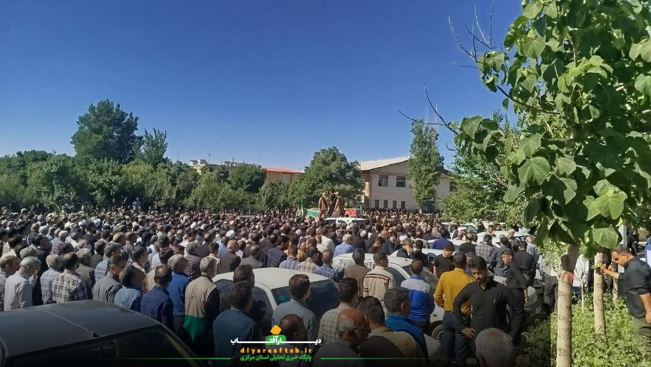 تشییع ۸ شهید در خمین
