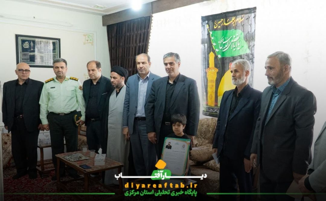دیدار استاندار با خانواده شهدای جنایات رژیم صهیونسیتی