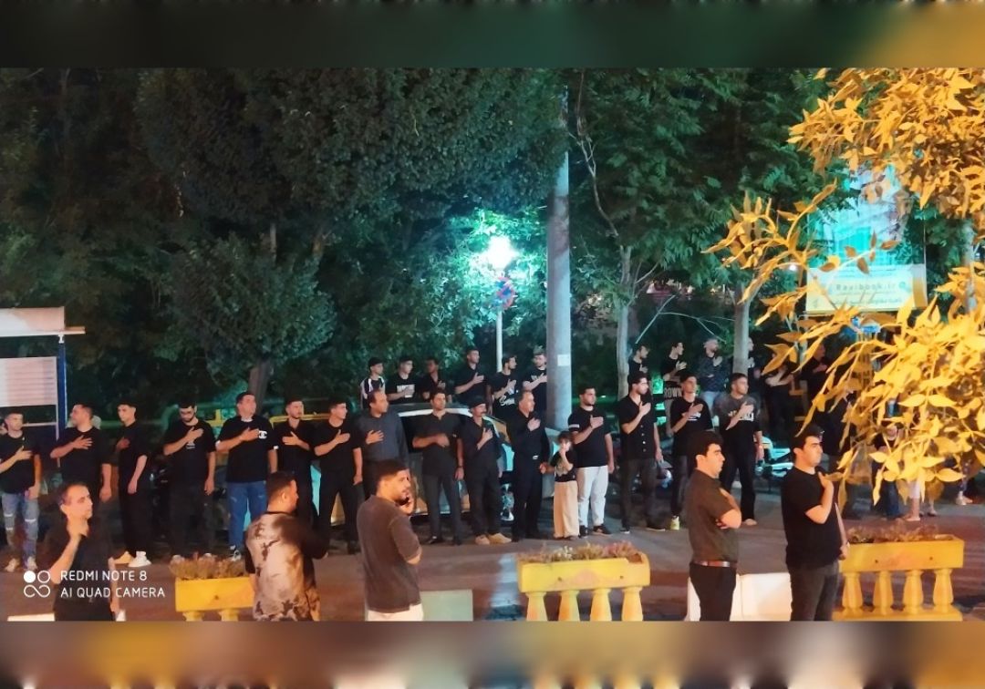 برپایی دسته‌های عزاداری و سینه‌زنی در شب تاسوعا