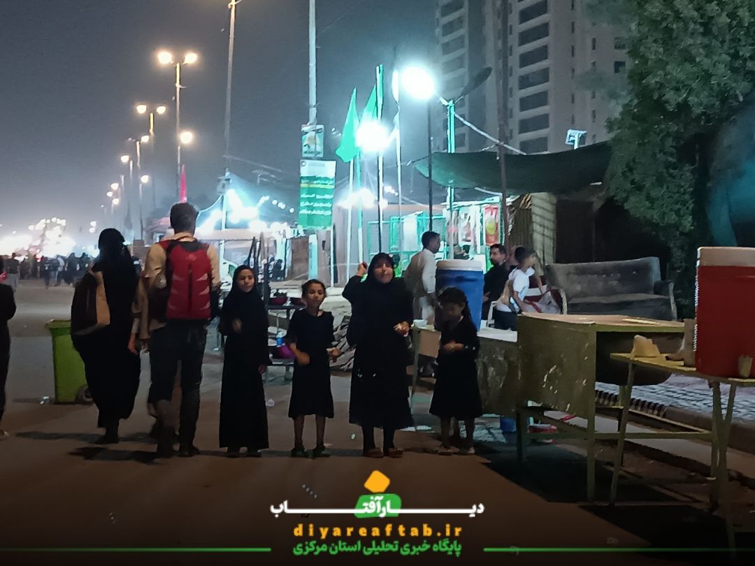 پذیرایی موکب‌ها از زائران امام حسین (ع)