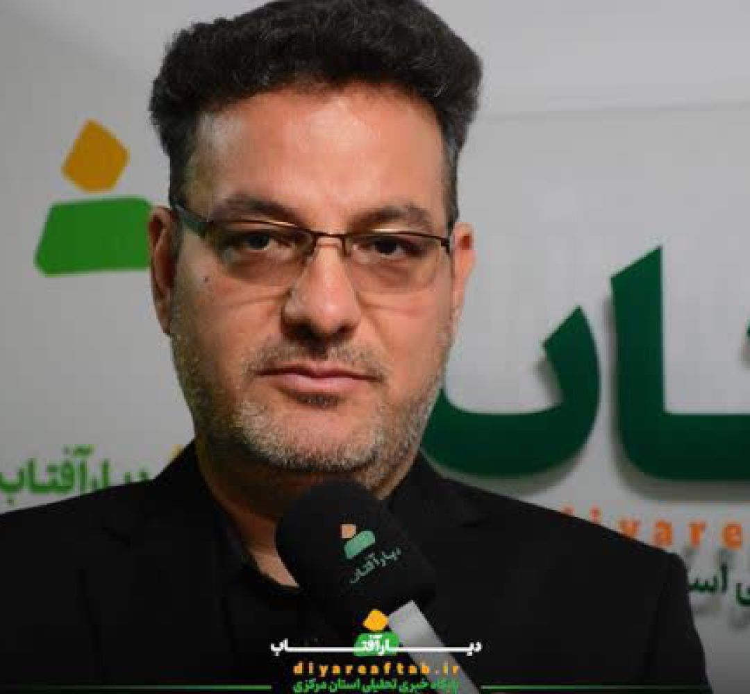 حضور در مراسم تشییع رهبر شهید اقتدارآفرین است