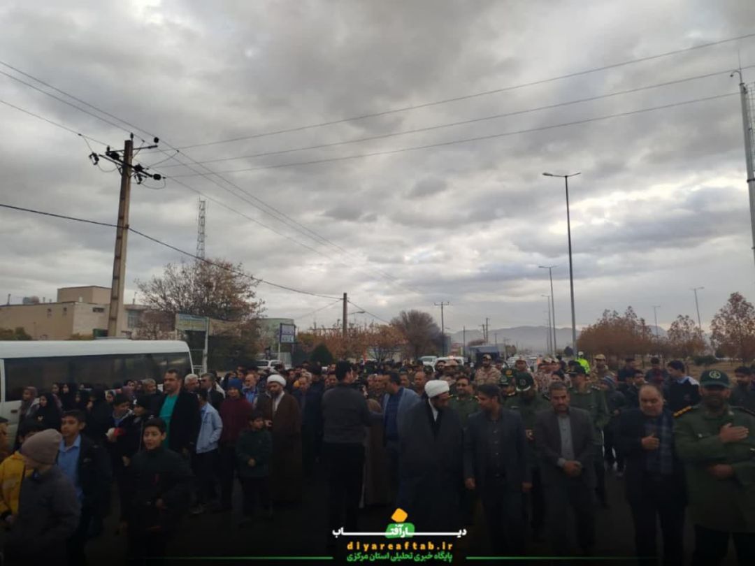 تشییع پیکر «شهید گمنام» در خمین