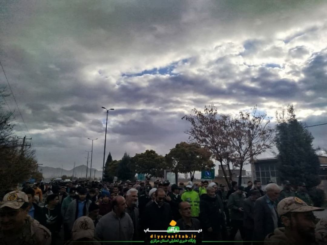 تشییع پیکر «شهید گمنام» در خمین
