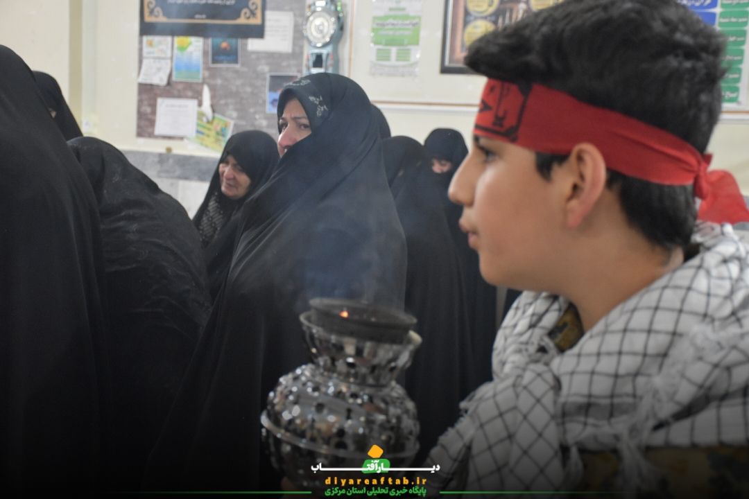 تشییع پیکر «شهید گمنام» در مسجد کوثر